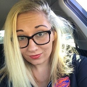 Meet your Posher, Rose